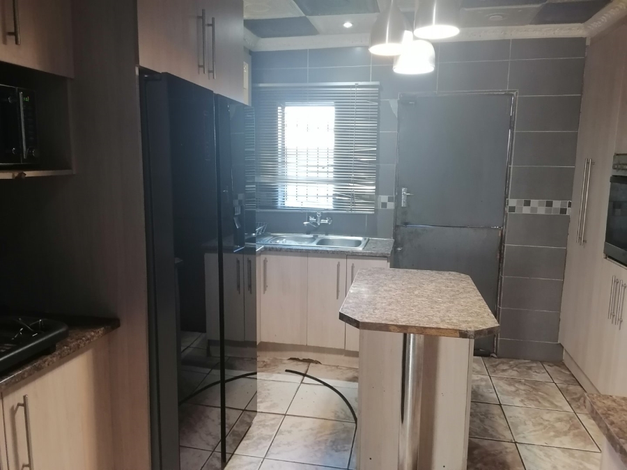 3 Bedroom Property for Sale in Mangaung Free State
